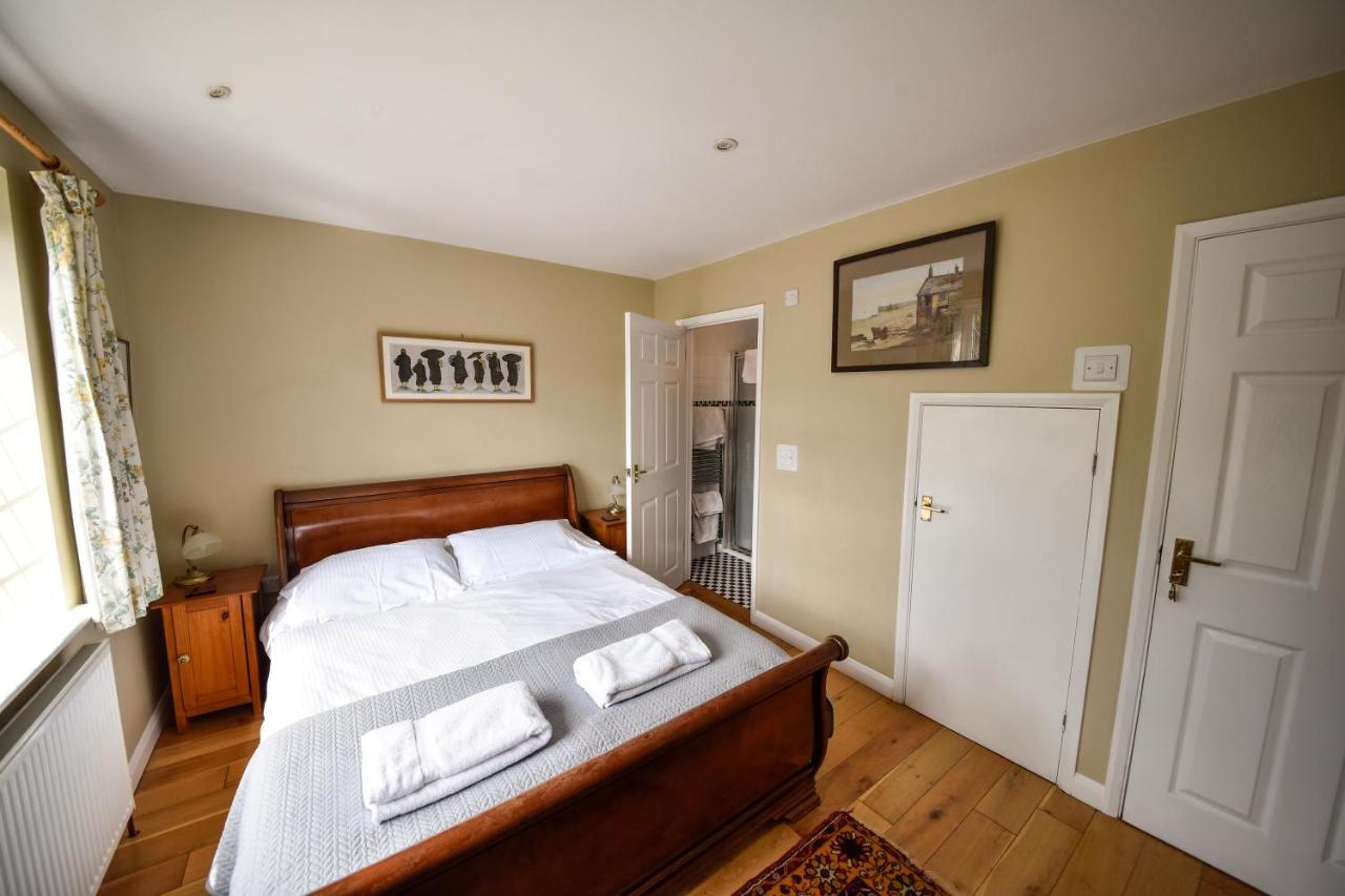 كاوز Ward Avenue B&B المظهر الخارجي الصورة