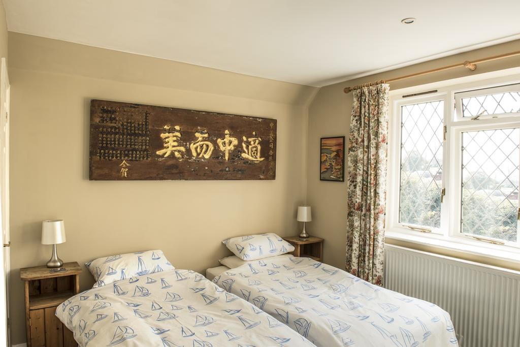 كاوز Ward Avenue B&B الغرفة الصورة
